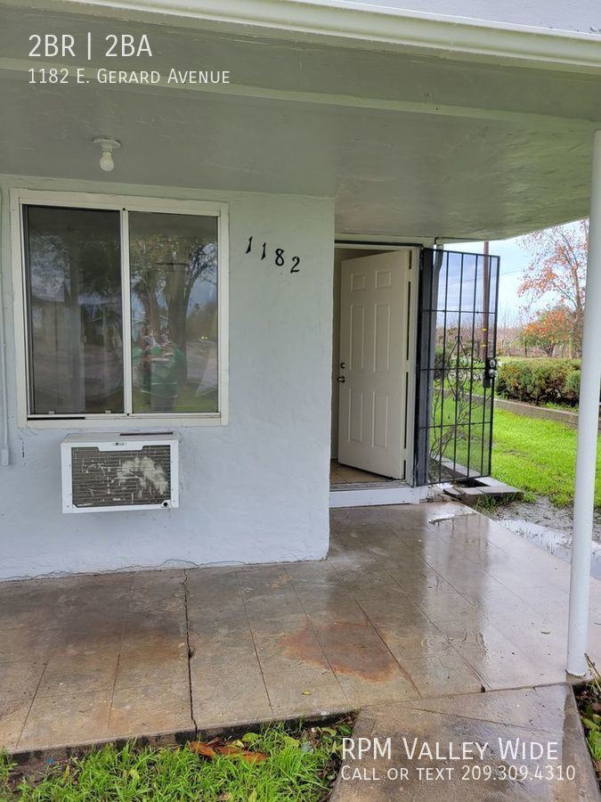 1182 E Gerard Ave - Photo 3 of 38