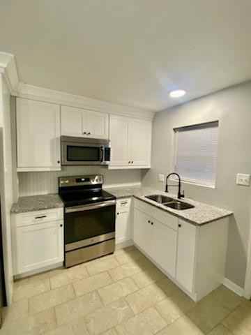 4053 Victoria Way, Unit A - Photo 2 of 10