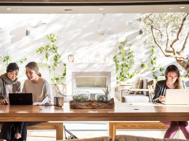 2867 Sunset Pl - Photo 6 of 26