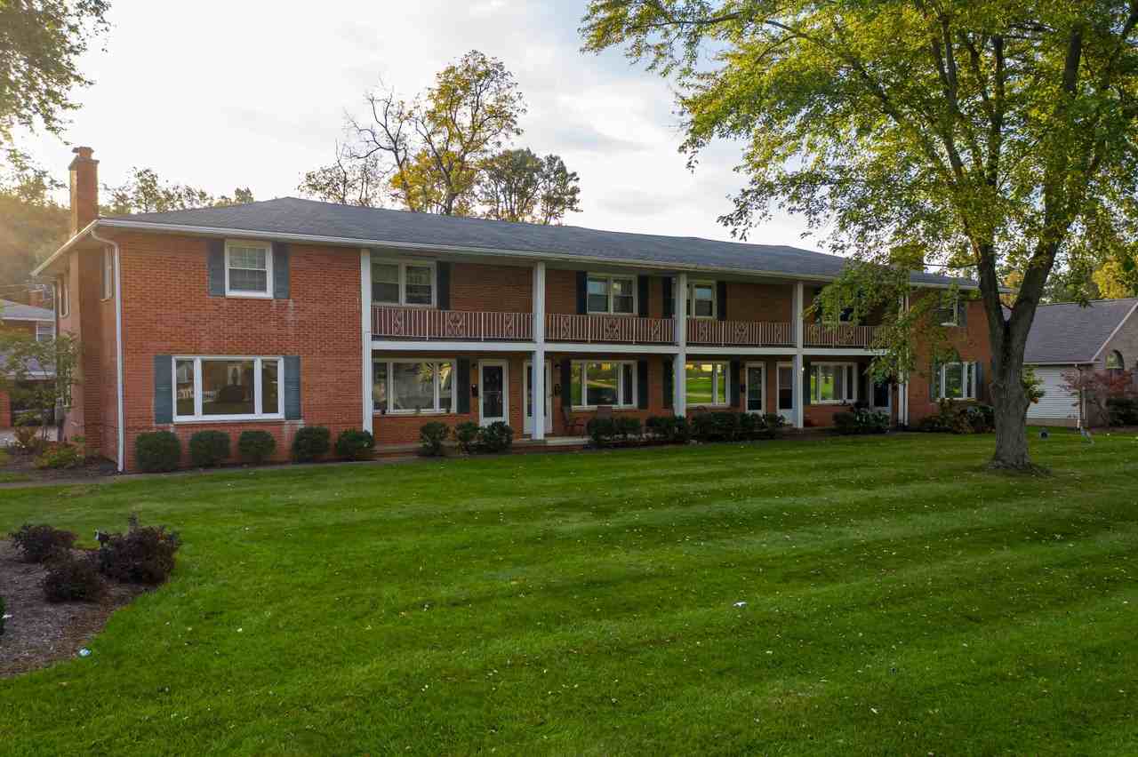 Bexley Townhouses 3600 Martindale Road Northeast E, Canton, OH 44714