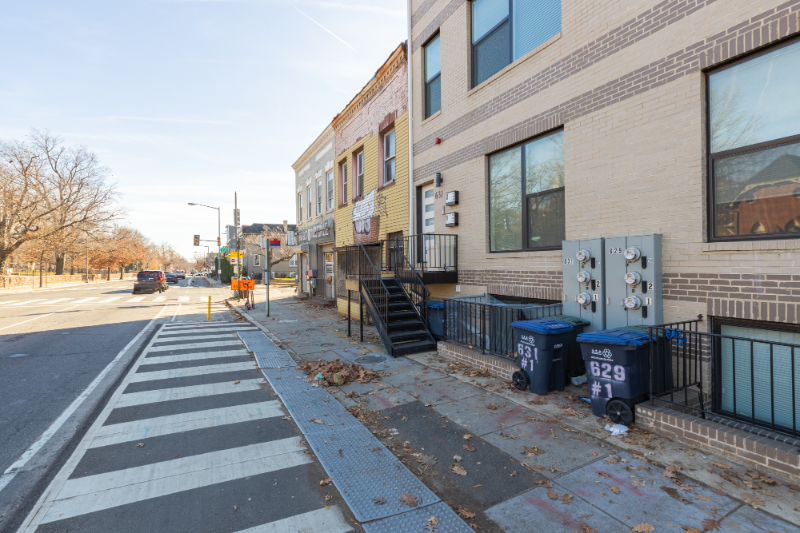 631 Florida Ave Ne #A - Photo 2 of 27