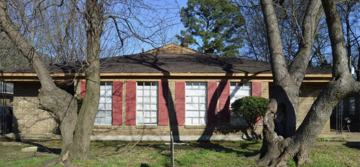 featured image of 3240 Forest Glen Street #1