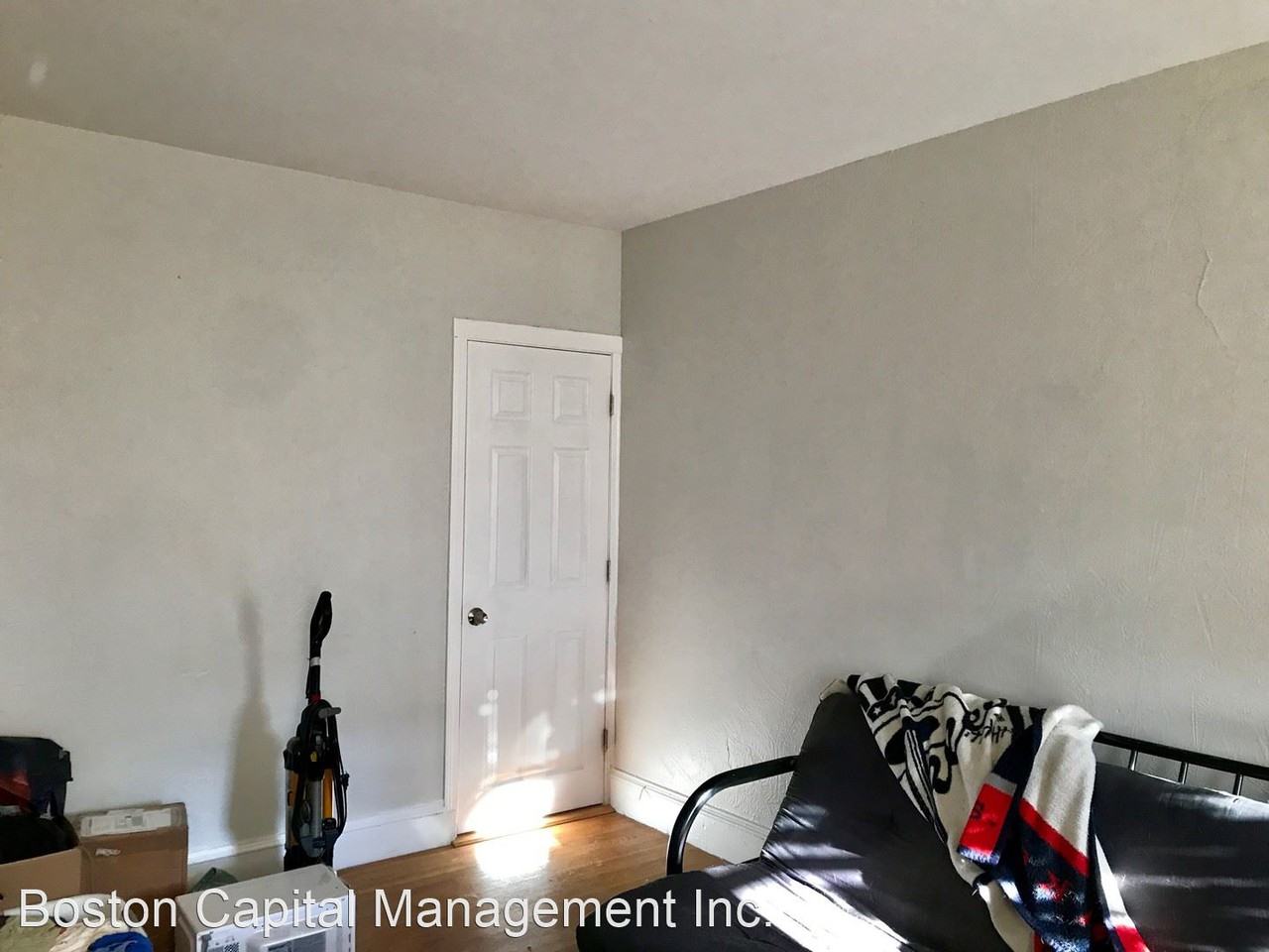 76 Linden Street - Photo 3 of 12