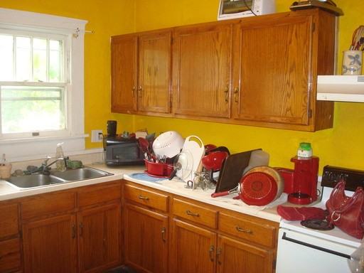 502 Lucier St - Photo 3 of 4