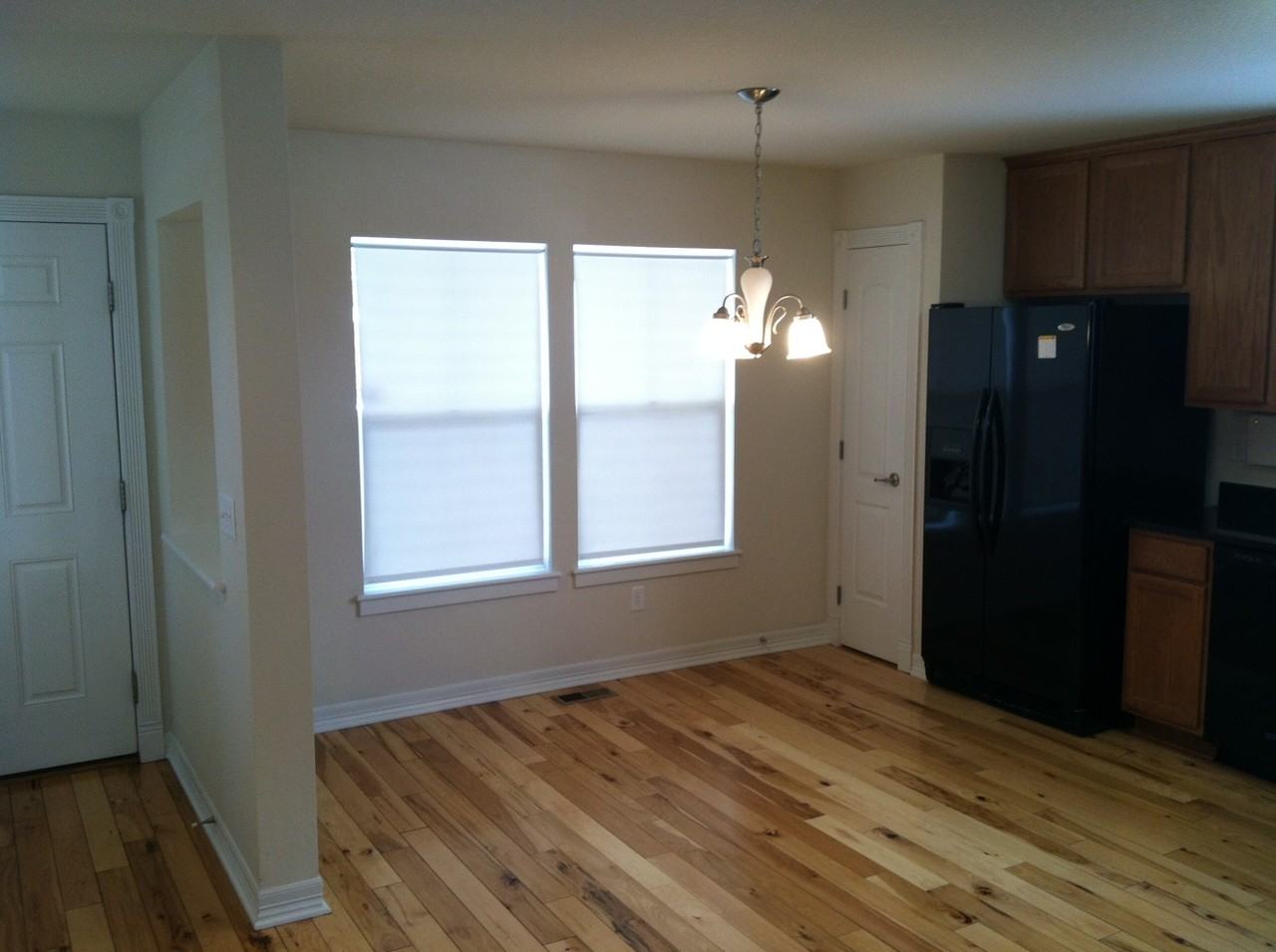 10589 Dayton St - Photo 3 of 10