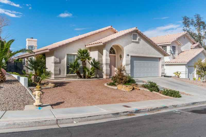 1940 Coralino Dr - Photo 2 of 23