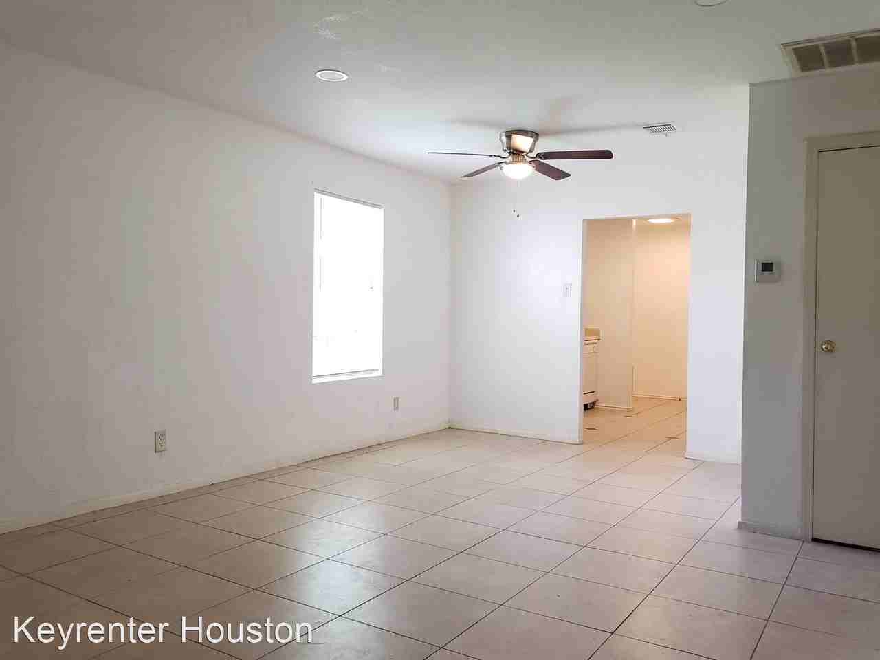 12222 Ormandy St - Photo 2 of 9