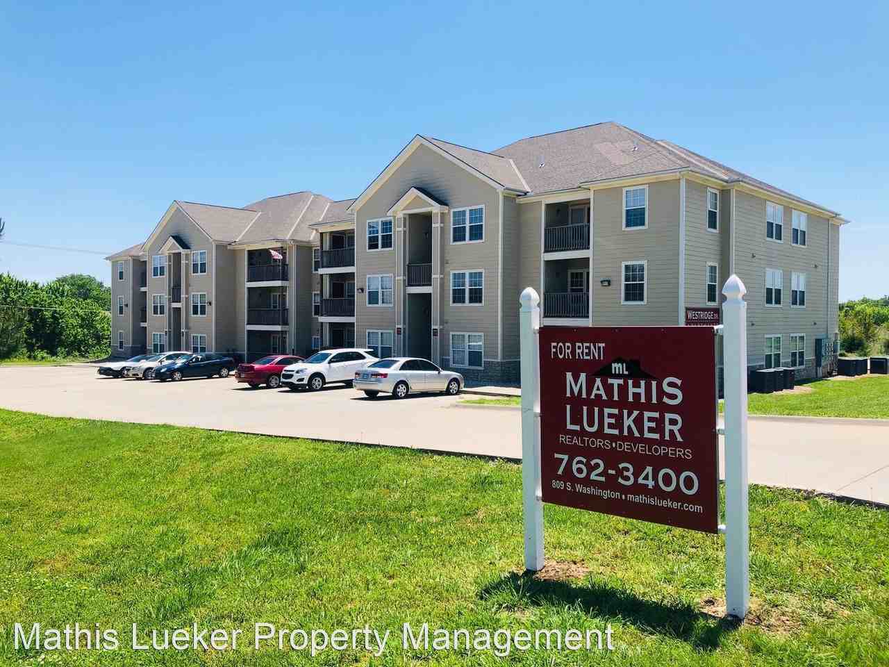 913 Westridge Dr #18