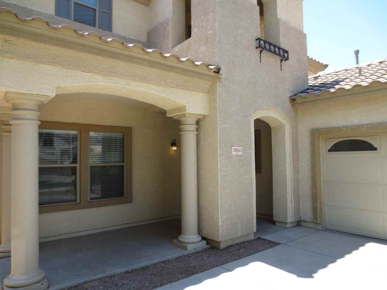 19645 E Arrowhead Trl - Photo 2 of 50