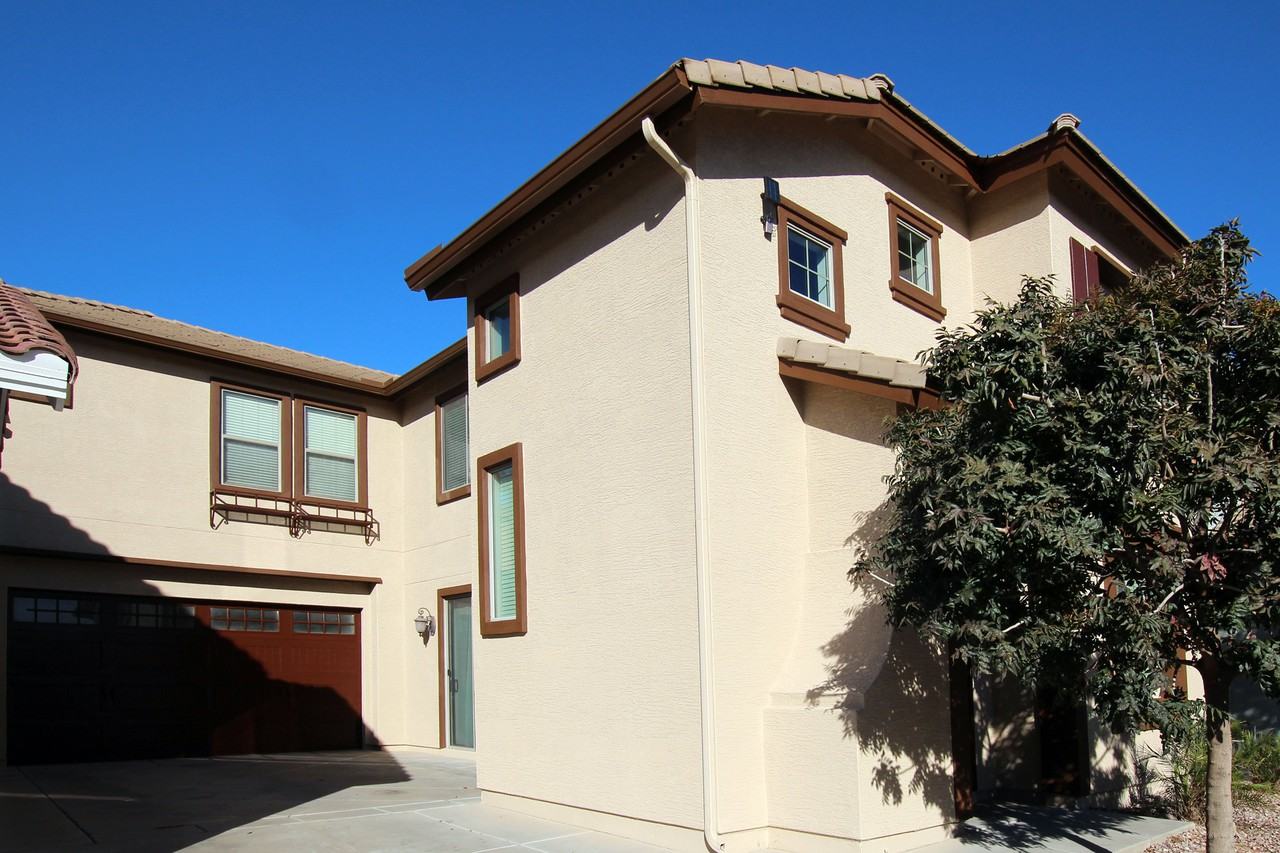 18830 E Swan Dr - Photo 3 of 41