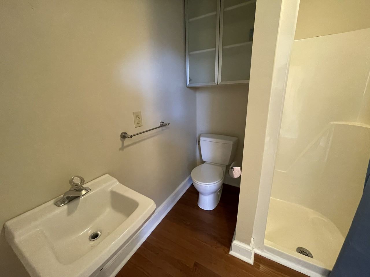 802 Princess Anne St - Photo 3 of 5