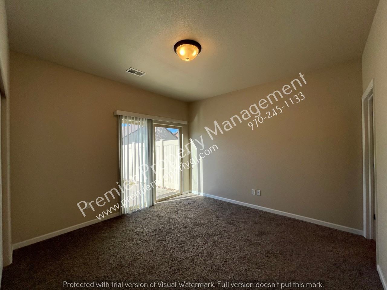 655 Copper Canyon Dr - Photo 7 of 17