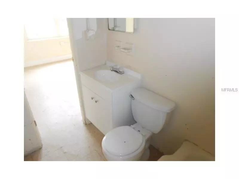 219 South Parramore Avenue #2B - Photo 4 of 5