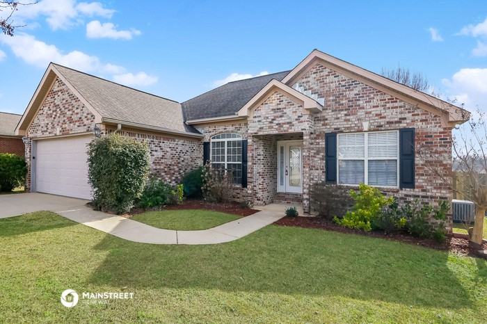 12390 Huntington Village Dr - Photo 3 of 16