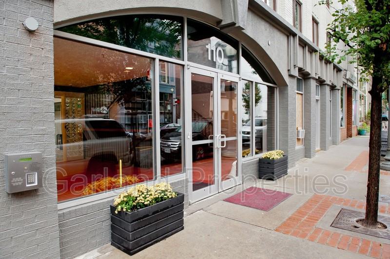 110 Campbell Ave Sw #007 - Photo 5 of 16