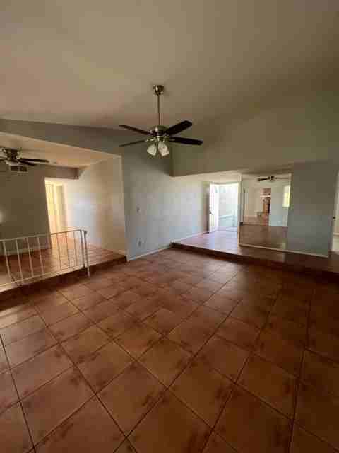 3105 N 87th Ave - Photo 3 of 49