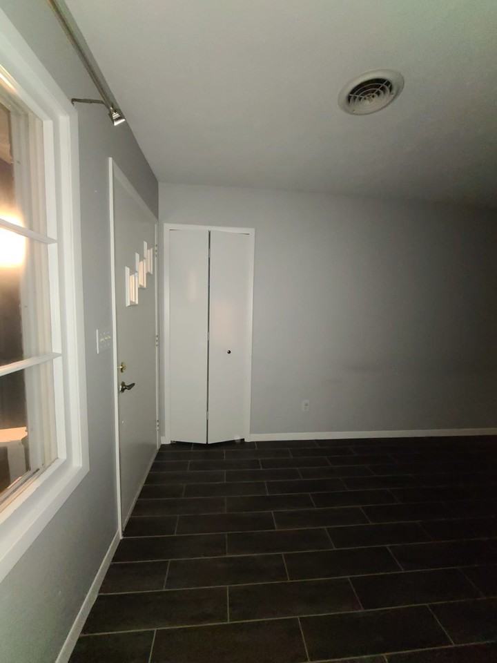 102 Pheasant Trail #102 - Photo 3 of 17