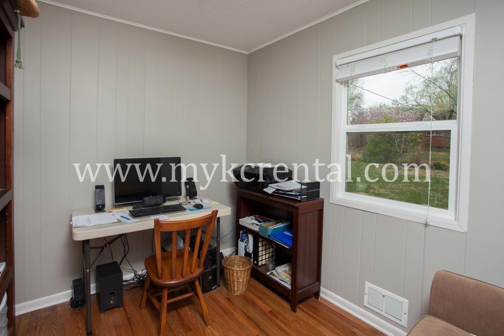 5516 W 70th St - Photo 7 of 15