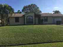 1133 Sw Hibiscus St - Photo 1 of 1