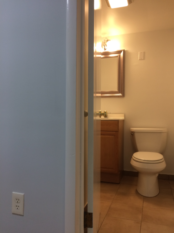 312 W Cedar St - Photo 2 of 24