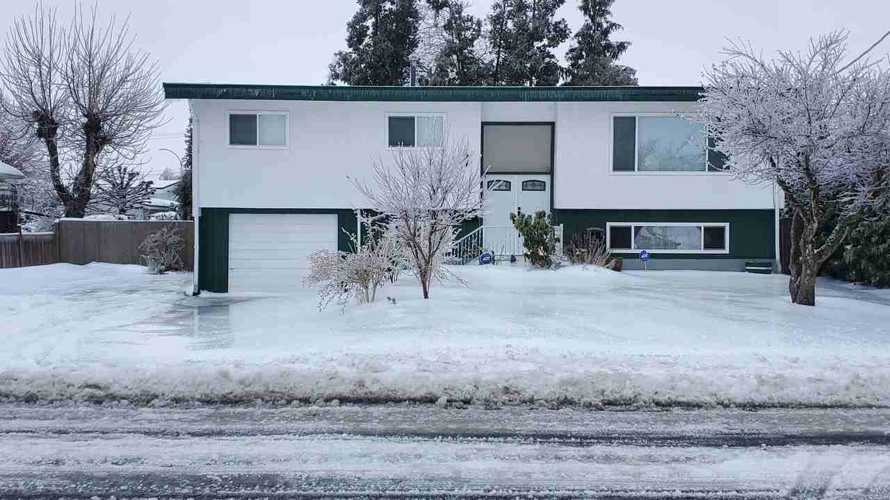 46042 Brooks Ave, Chilliwack, BC V2P 1B9, CAN 4 bedroom House Rental