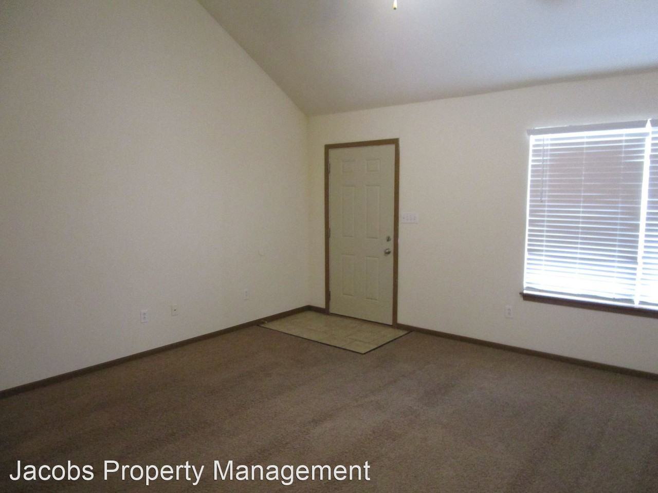 517-519 Glenstone Dr. - Photo 2 of 29
