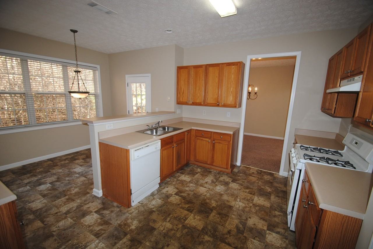 213 Copperbend Dr SE - Photo 2 of 5