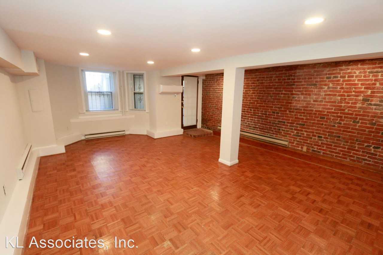 1914 Calvert Street NW - Photo 2 of 23