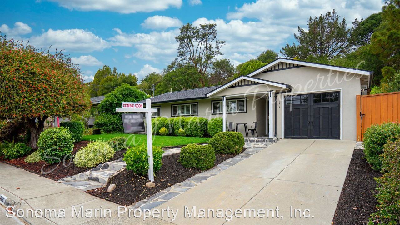 269 Karen Way - Photo 3 of 34