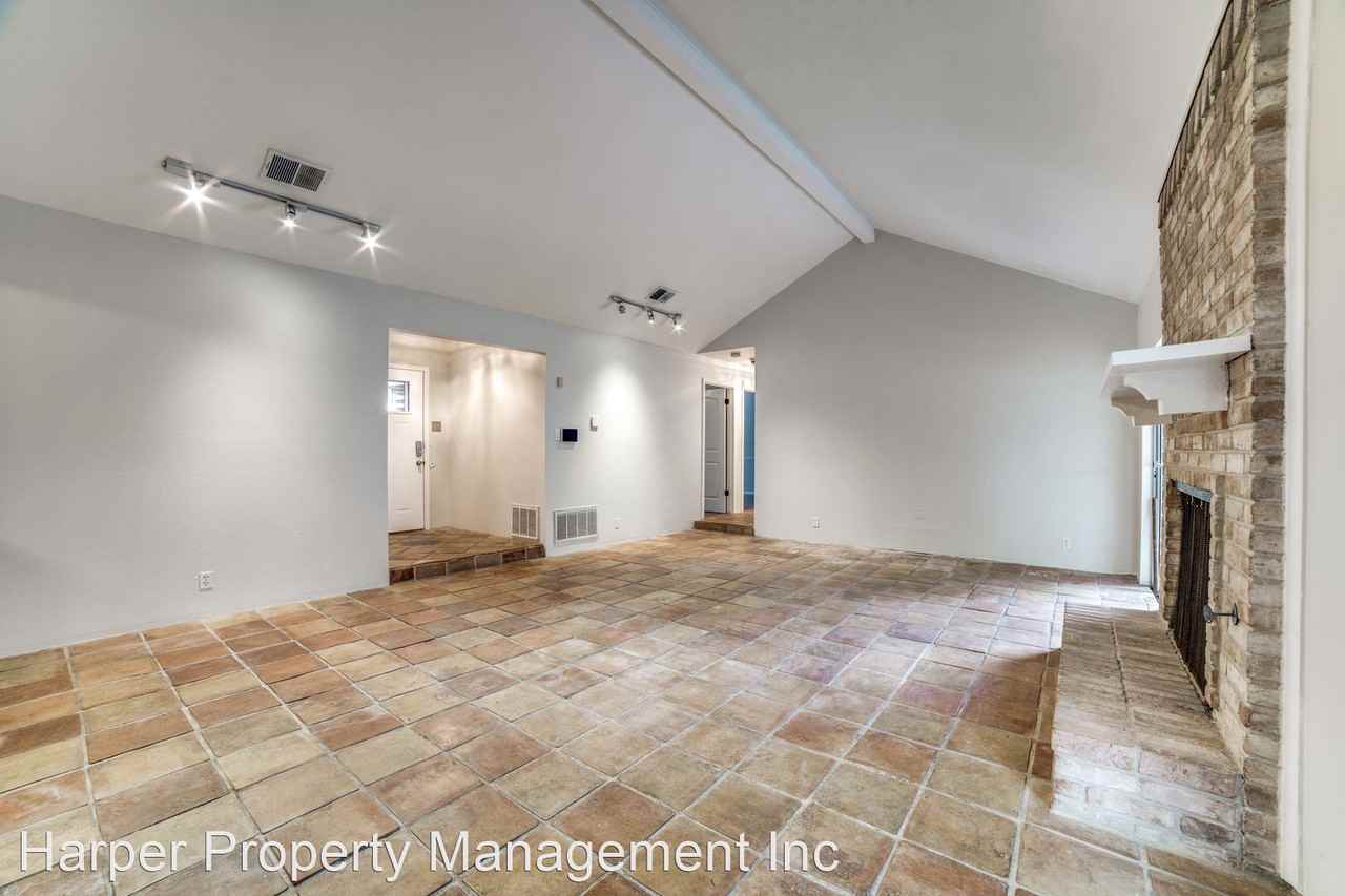 2703 Burning Ridge St - Photo 2 of 12