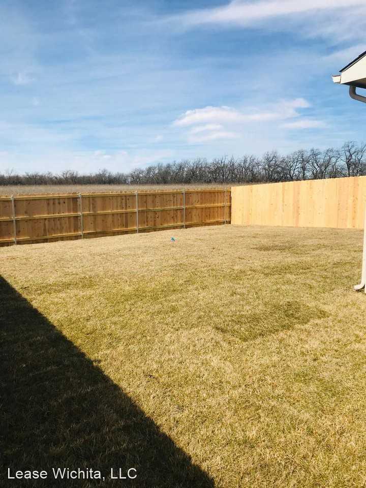 619/21 N Grandstone St - Photo 2 of 26