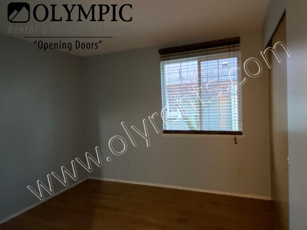 4940 Cottage Ln Se - Photo 5 of 6