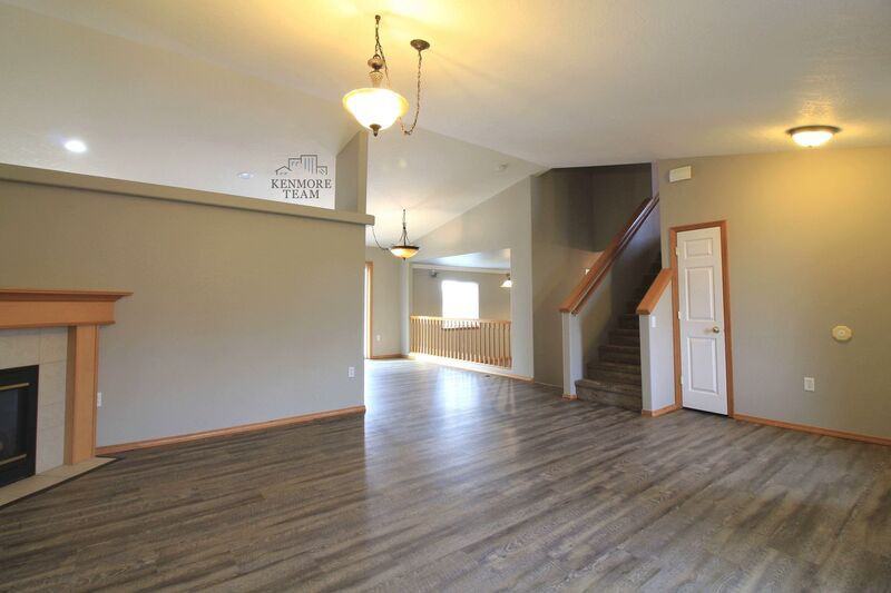 5508 Bakerloo Ln - Photo 7 of 17