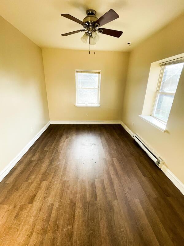 3500 Elm St