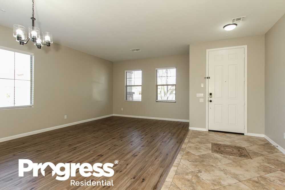 29798 N 69th Ave - Photo 3 of 16