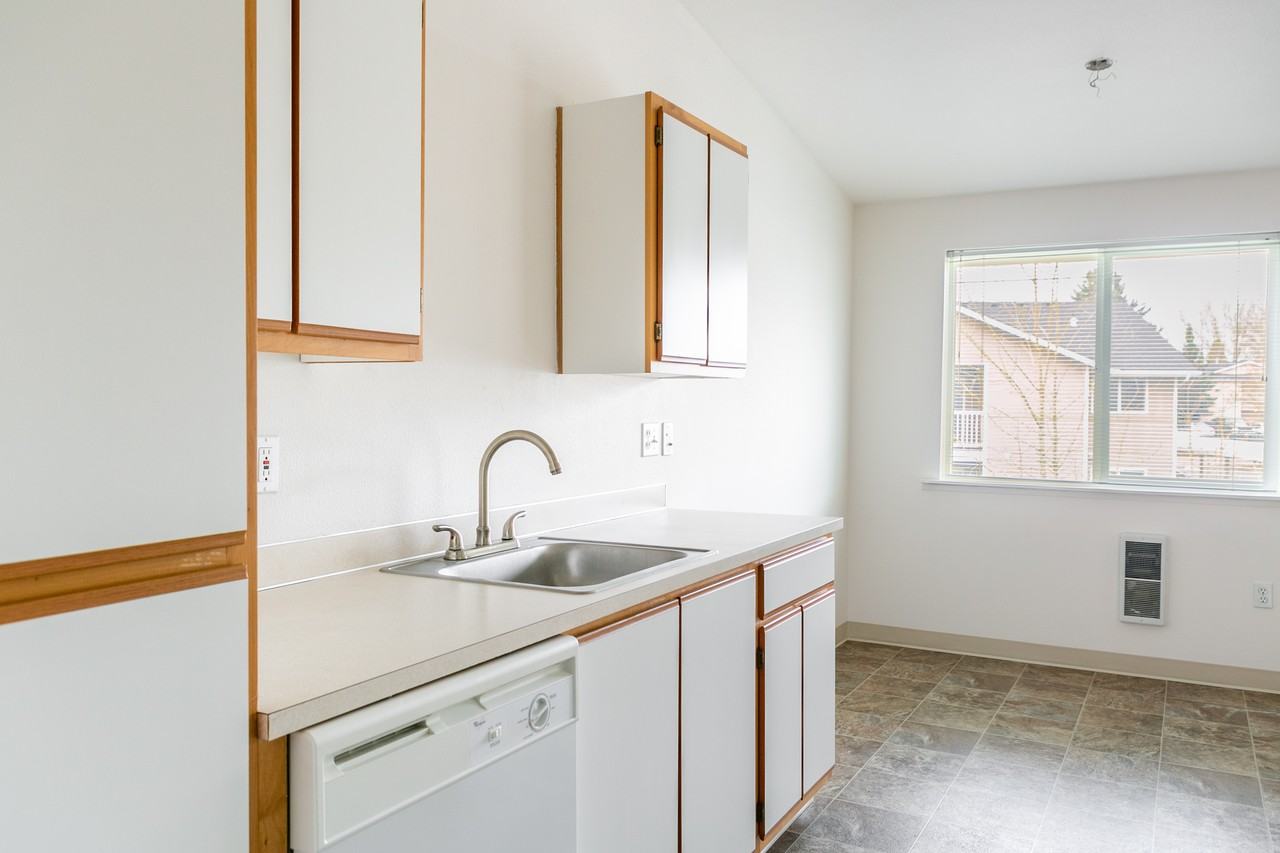 Willow Creek Apartments 872 Belmont Avenue Southwest, Albany, OR