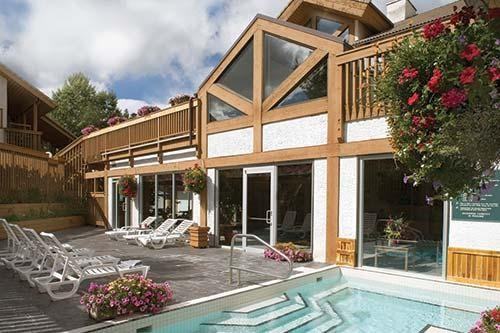 1029 Banff Avenue - Photo 3 of 10