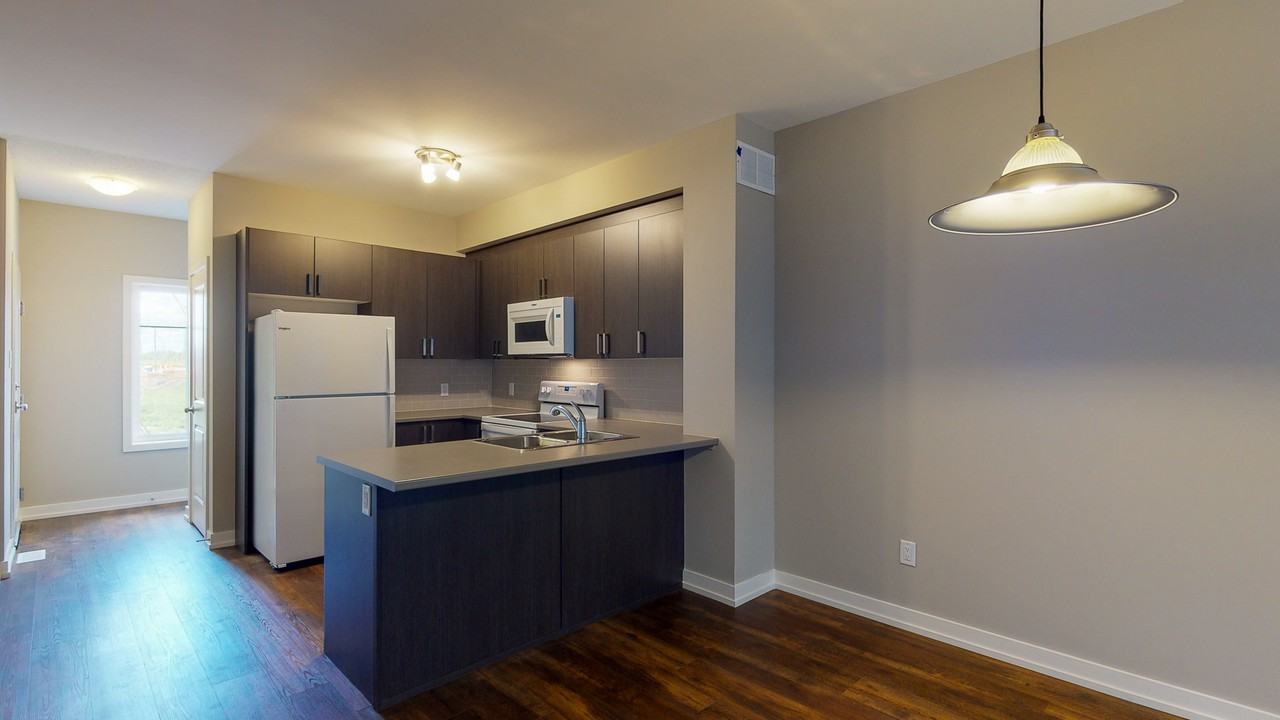 260 Livery - Unit C - Photo 3 of 13