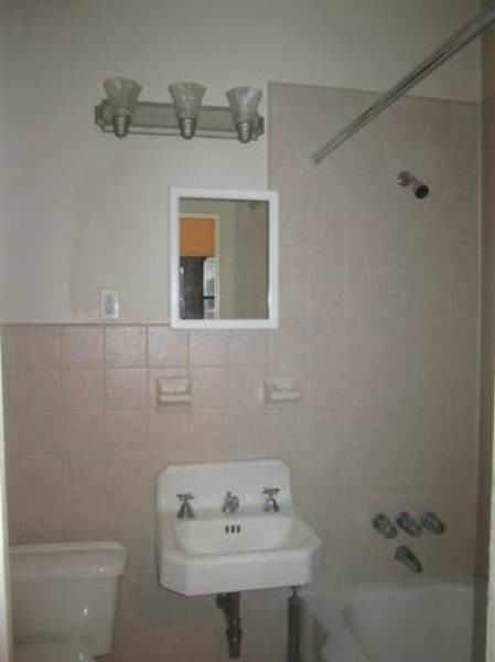 Utica Ave & Park Place, Brooklyn, NY 11213, US #2-R - Photo 3 of 4