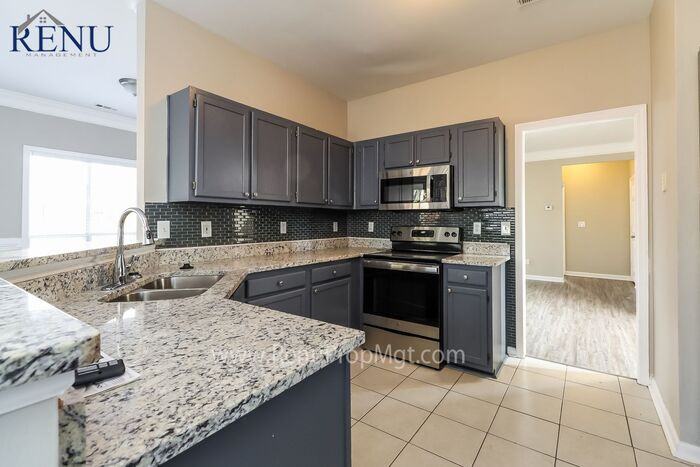 107 Whiddon Dr - Photo 2 of 16