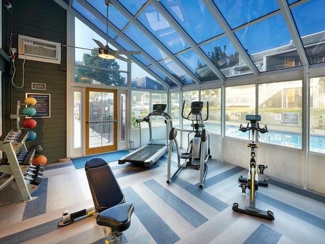 1187 S Beech Dr - Photo 2 of 21