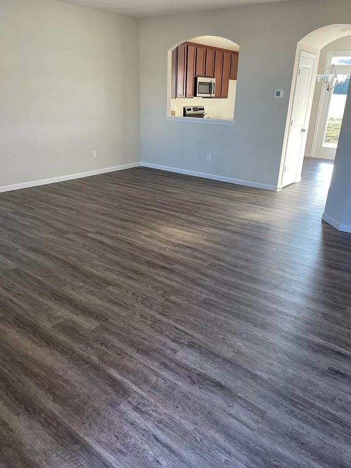 1113 Johns Walk Way - Photo 5 of 25