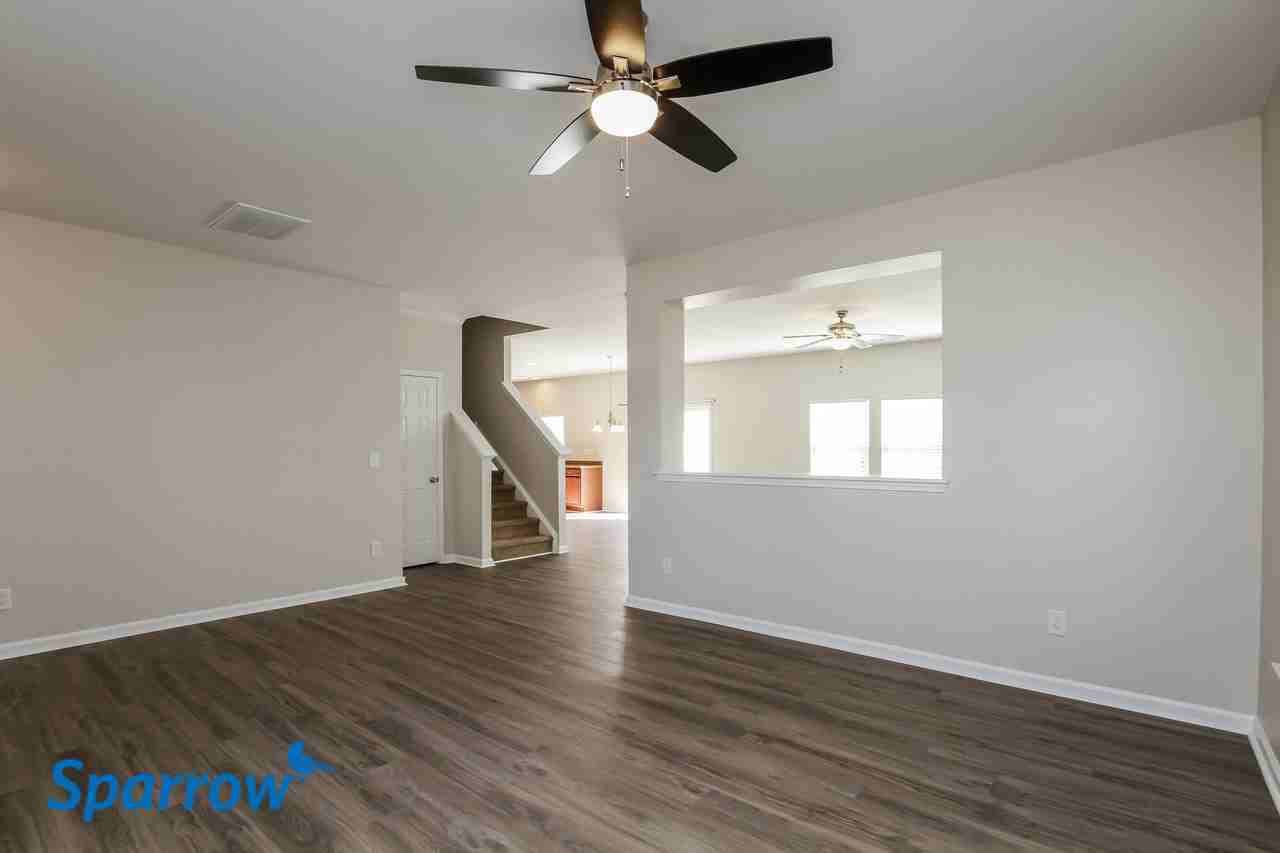 118 Colville Rd - Photo 2 of 17