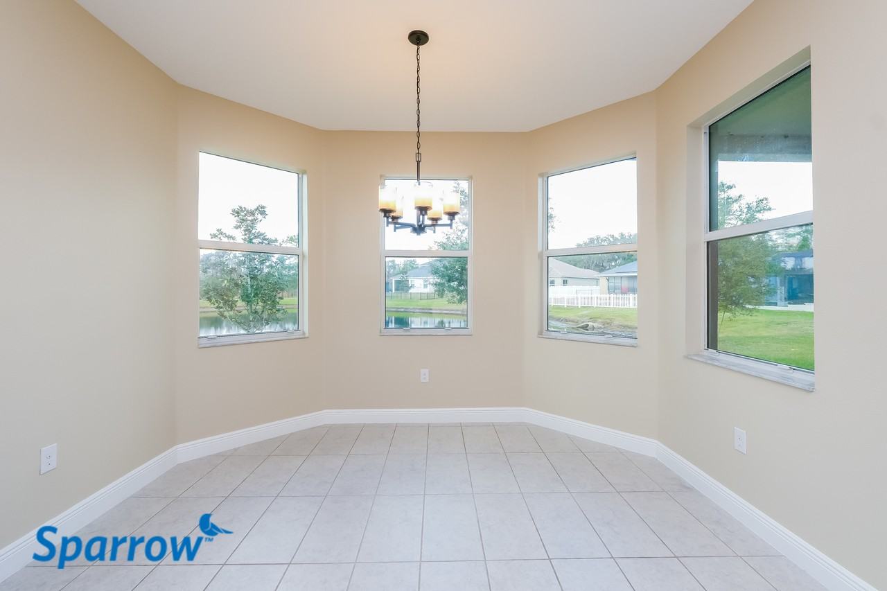 8639 Eagle Brook Dr - Photo 3 of 15