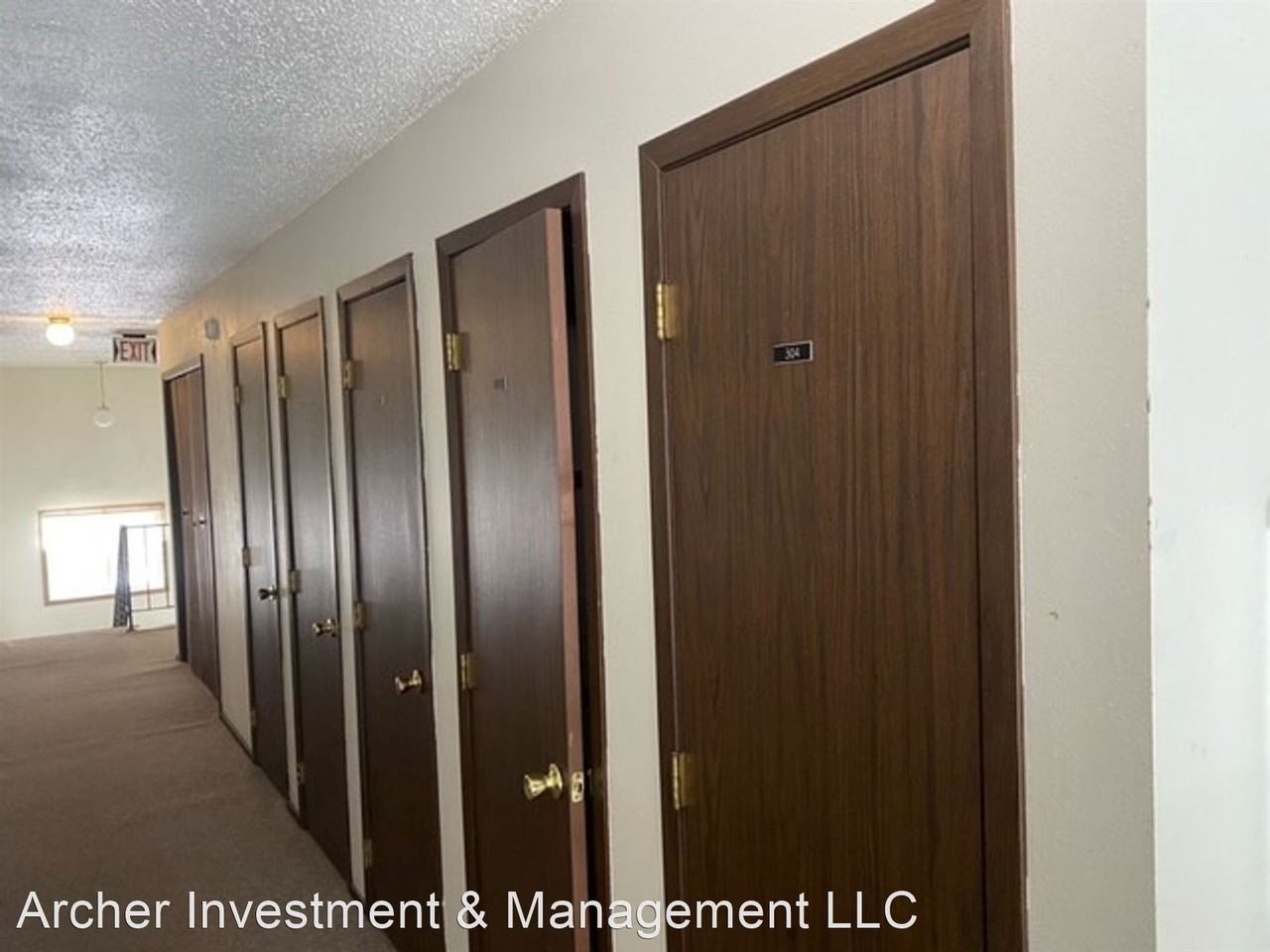 104 McLean Ave. NE - Photo 2 of 18