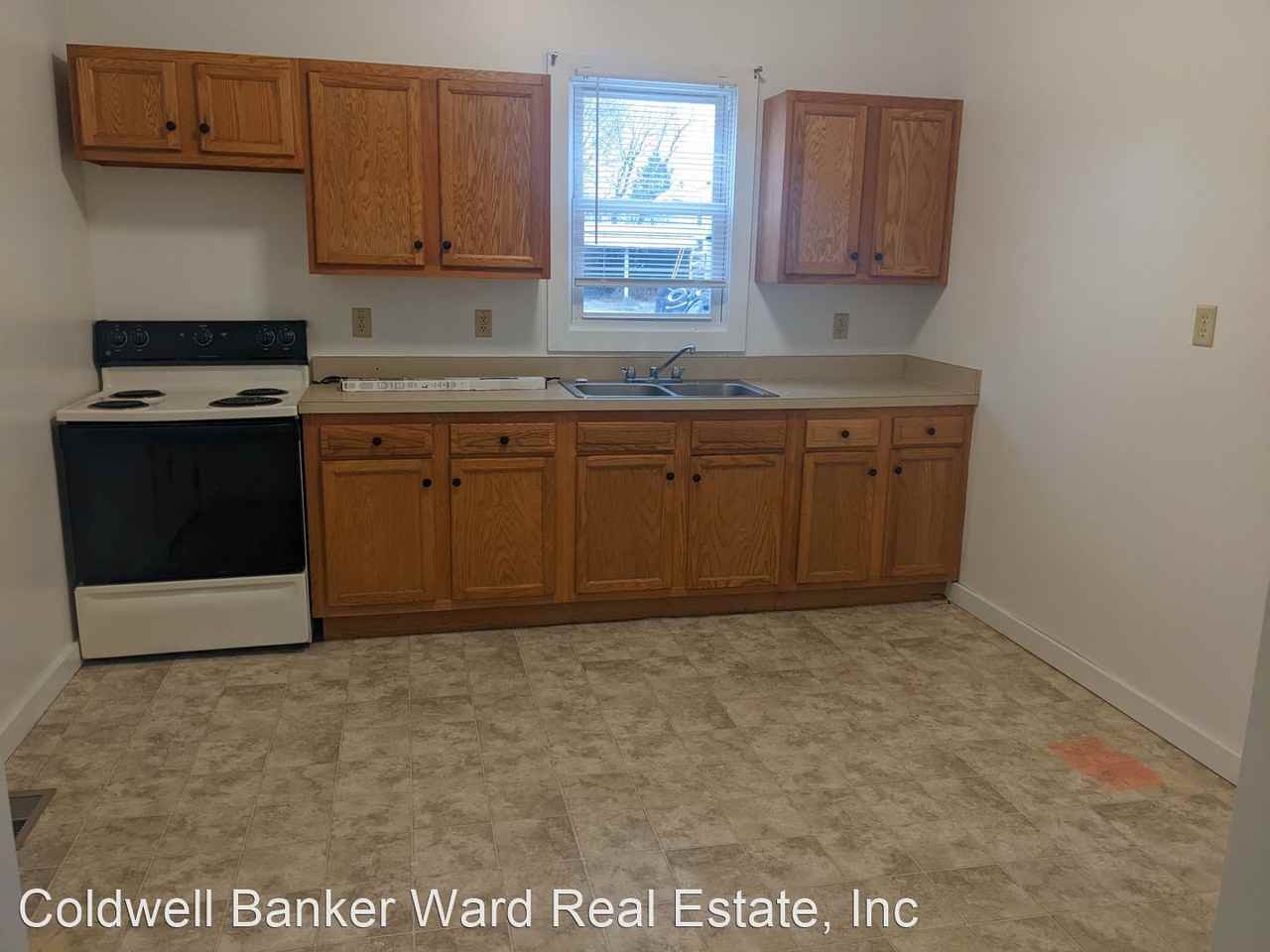 802.5 Cottage Street - Photo 2 of 9