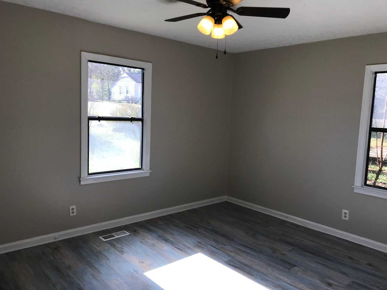 5618 Alice Dr - Photo 5 of 10