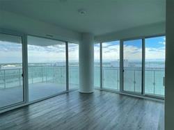 15 Queens Quay E #1702