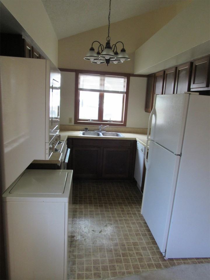 100 W. 6th - 2 #2 - Photo 5 of 12