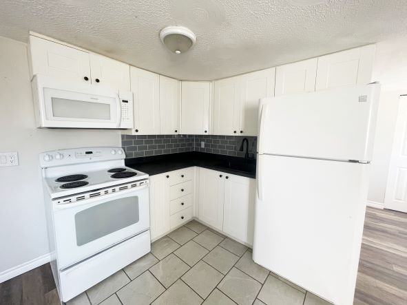 23 St. Anne StreetApt B #B - Photo 3 of 11